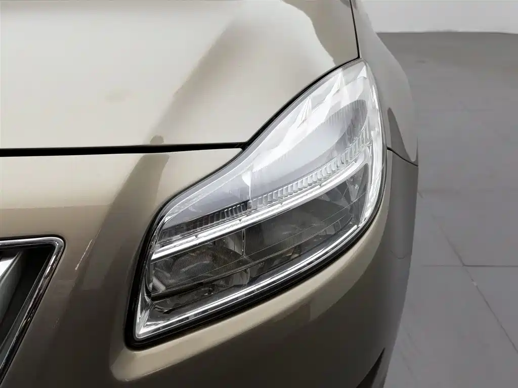 Buick Regal 2012 2.0L Luxury