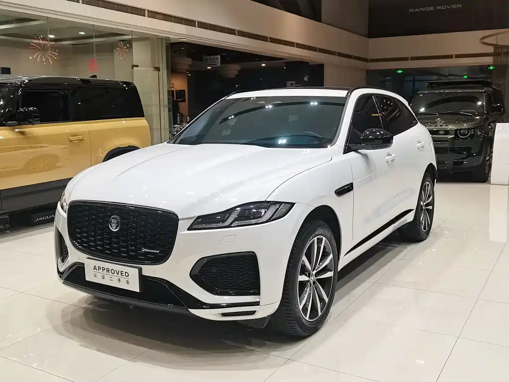 Jaguar F-PACE 2024