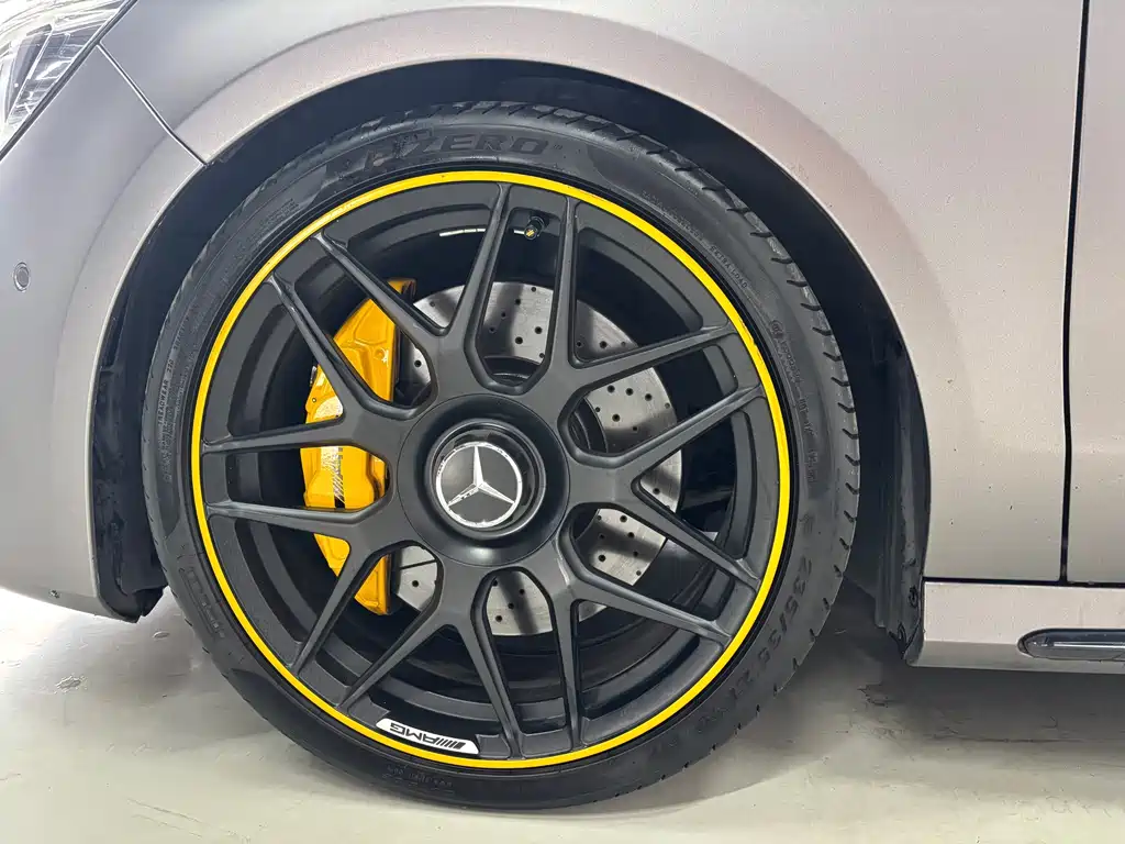 Mercedes-Benz CLA AMG — миниатюра 9