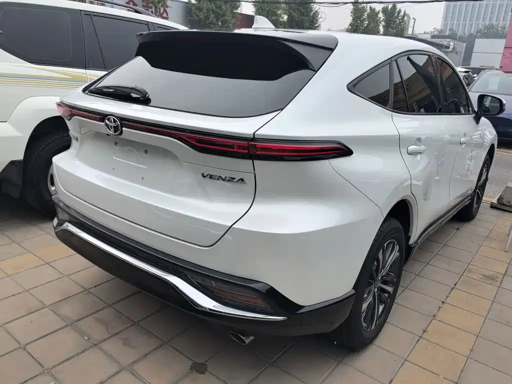 Toyota Venza — миниатюра 4