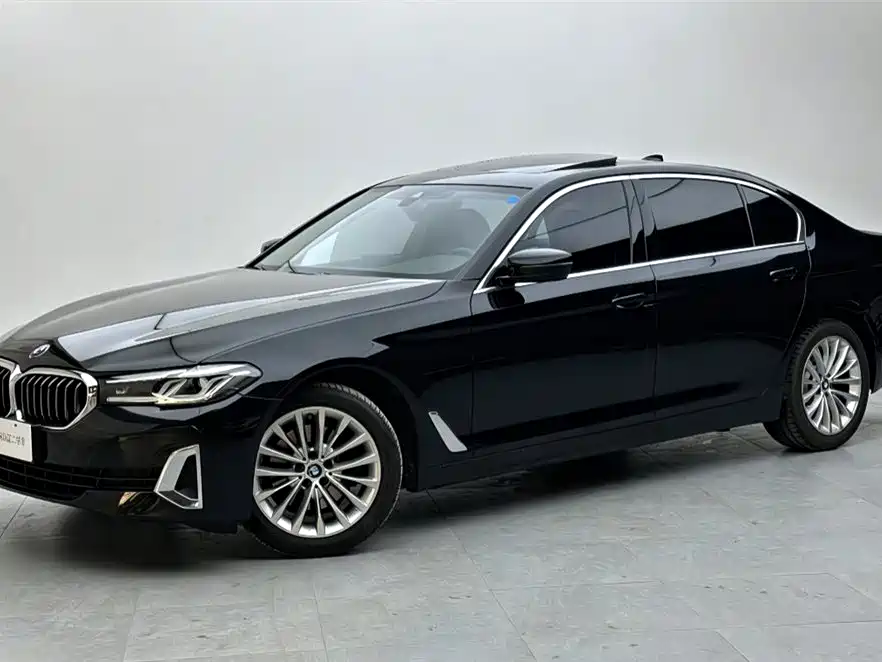BMW 5 Series 2021