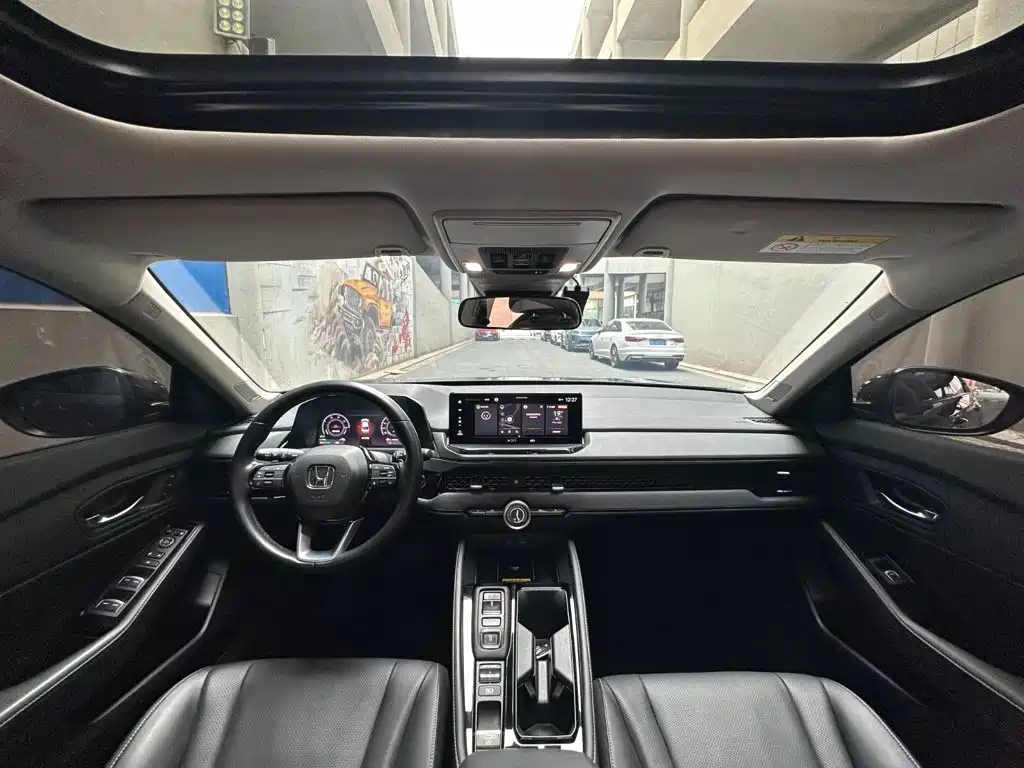 Honda Accord New Energy — миниатюра 11