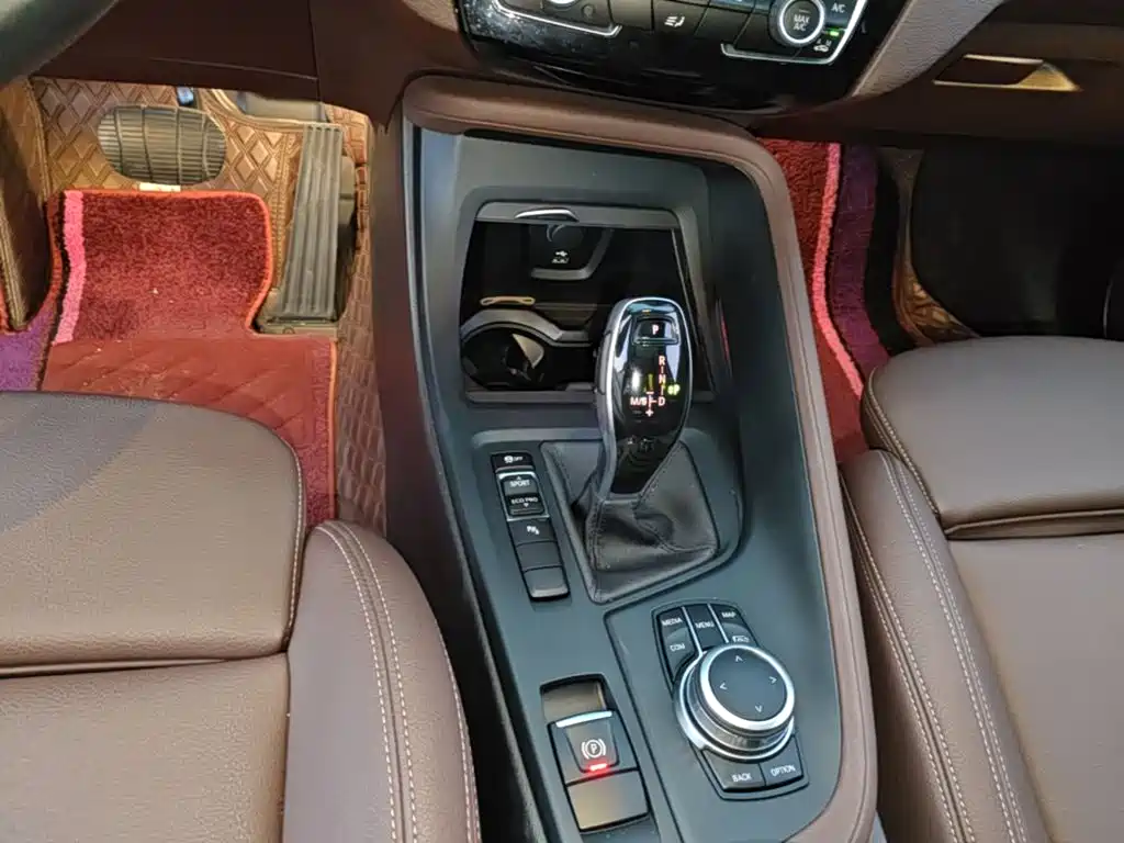 BMW X1 — миниатюра 14