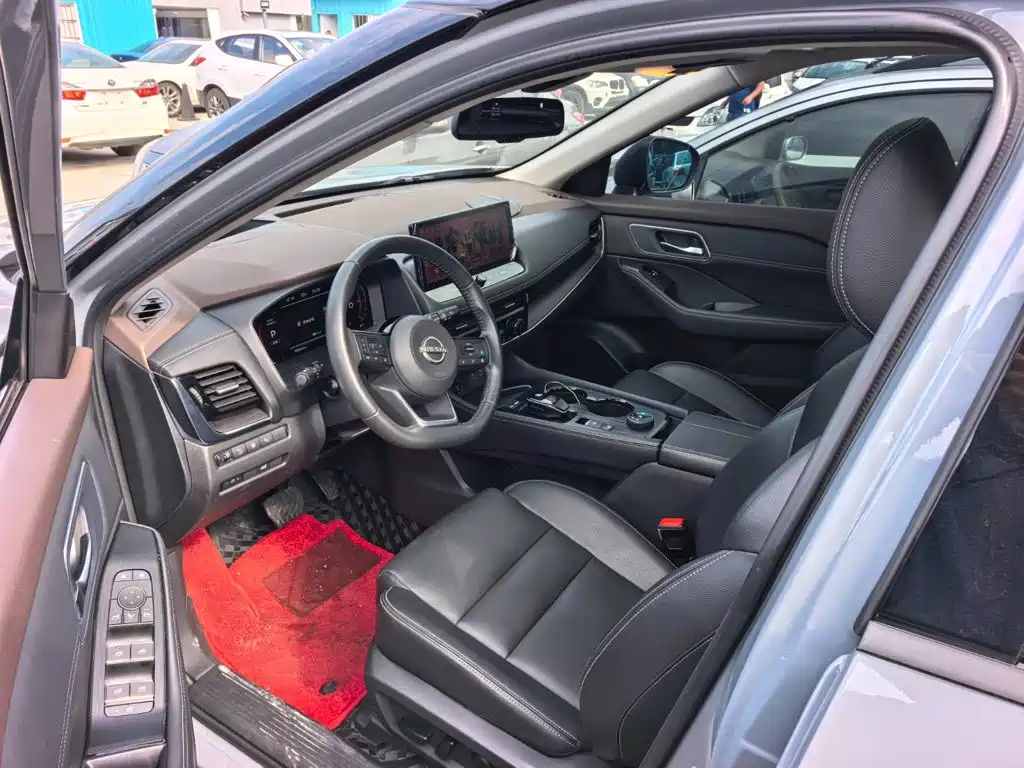 Nissan X-Trail — миниатюра 8