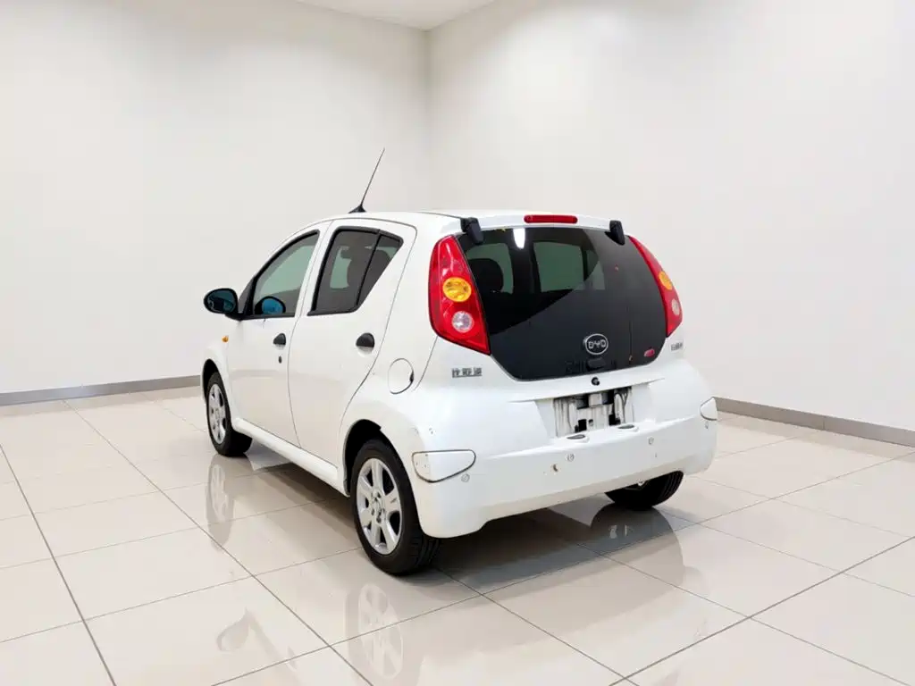 BYD F0 — миниатюра 4
