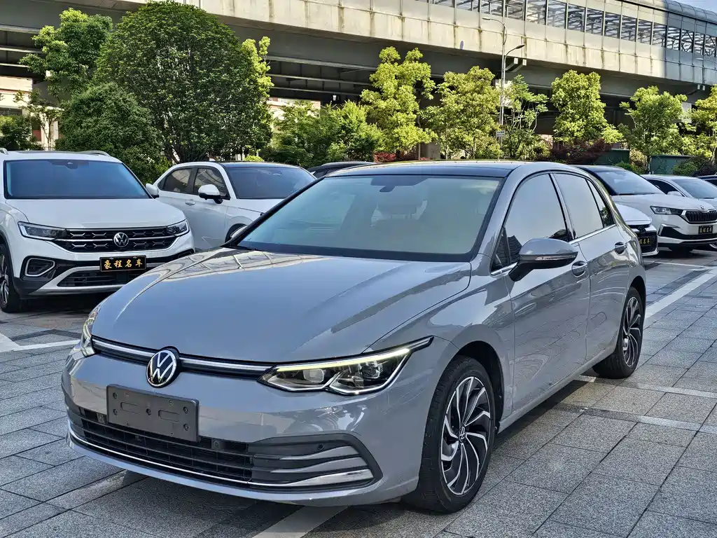 Volkswagen Golf 2022