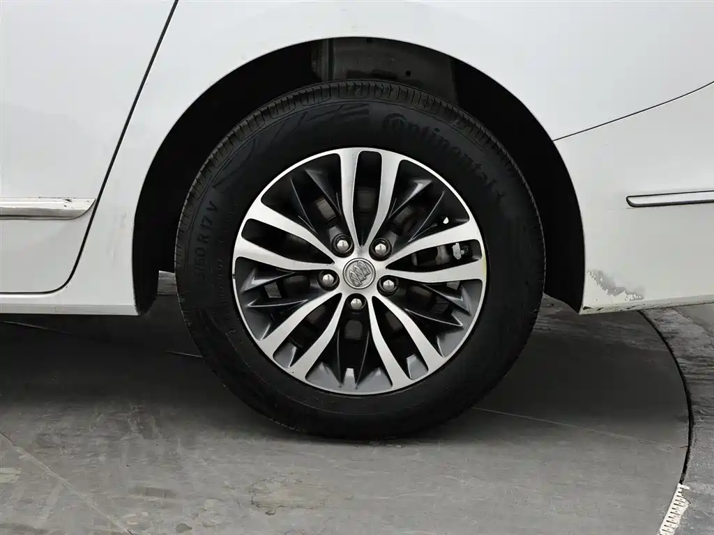 Buick GL8 2017 ES 28T Luxury V