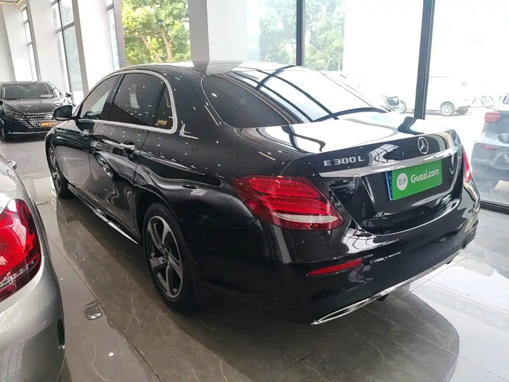 Mercedes-Benz E-Class E 2019 E 300 L Sport Fashion