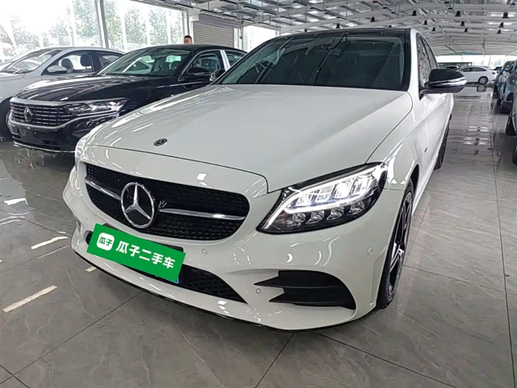 Mercedes-Benz C-Class 2021