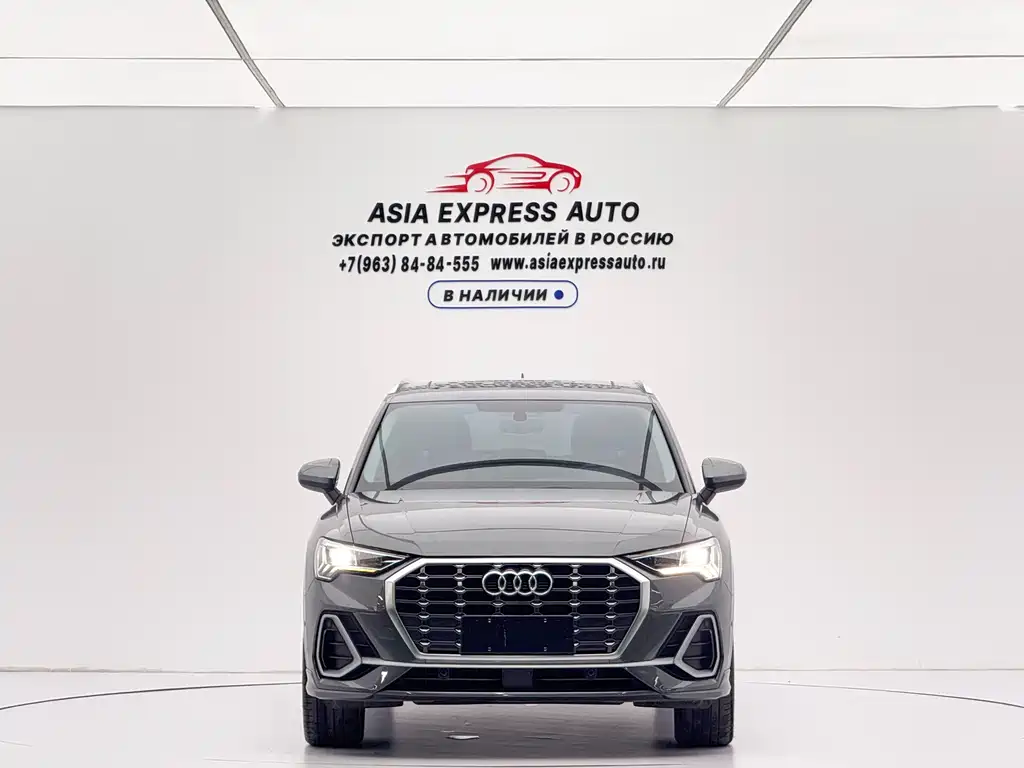Audi Q3 2023 35 TFSI Fashion (1.4T)