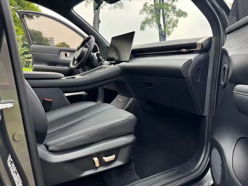 Wuling Xingguang S — миниатюра 7