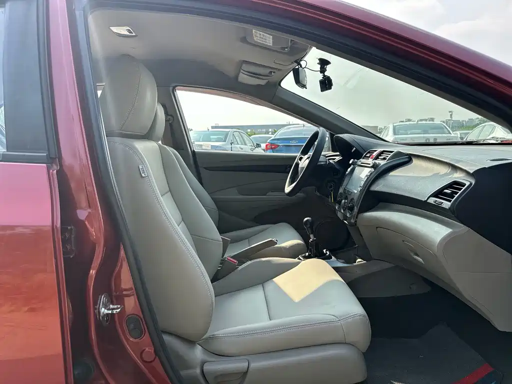 Honda City Classic — миниатюра 8