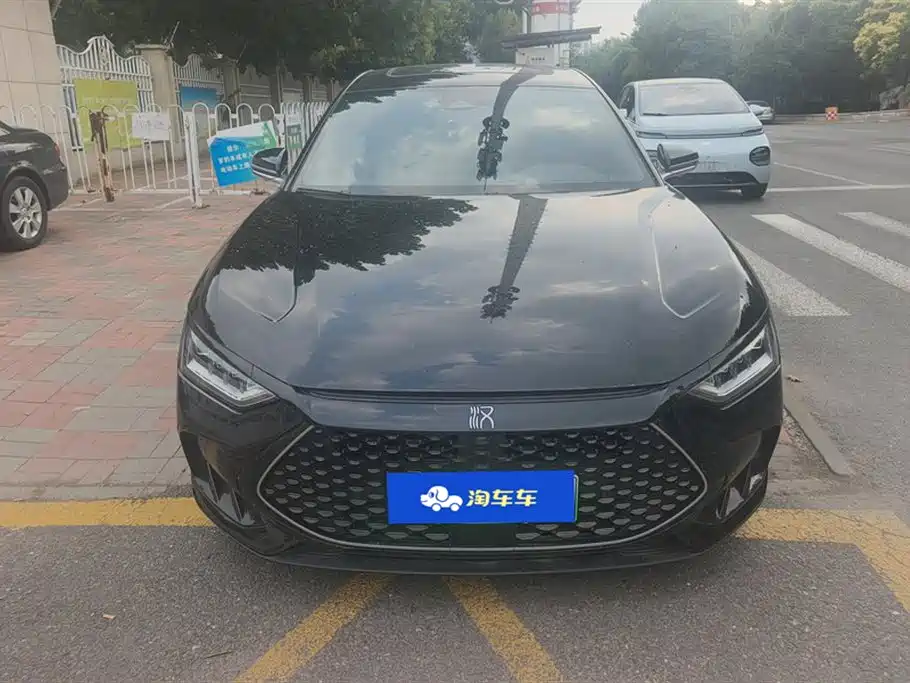 BYD Han 2024 DM-i 121KM Elite