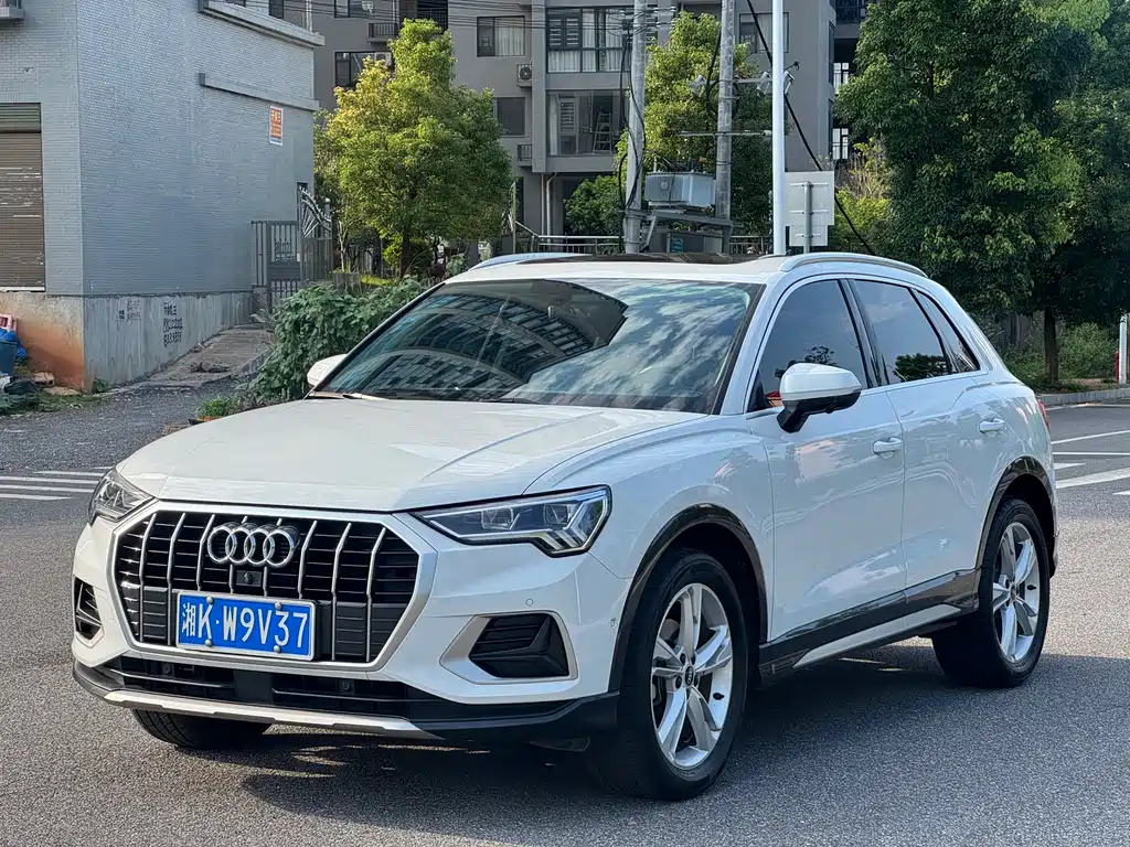 Audi Q3 2021