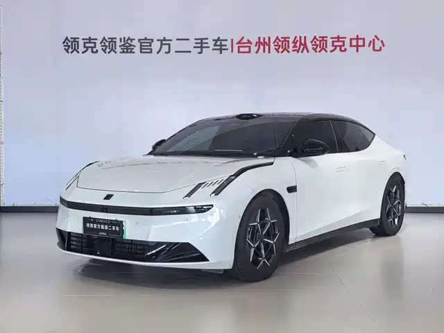 2025 Lynk & Co 10