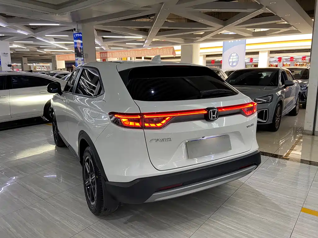 Honda Vezel 2023 1.5L CVT