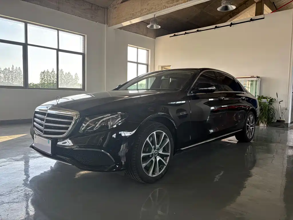 Mercedes-Benz E-Class 2018