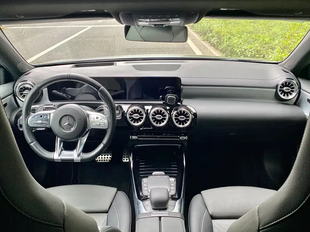 MERCEDES-BENZ A CLASS AMG