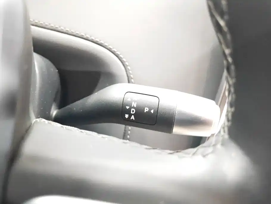 Li Auto Li L6 — миниатюра 16