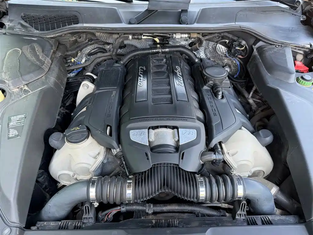 Porsche Cayenne 2011 Cayenne Turbo 4.8T