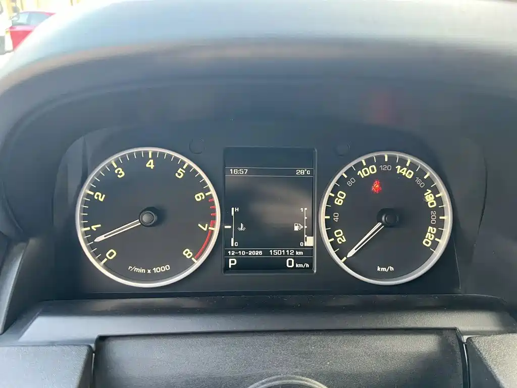 Land Rover Discovery — миниатюра 27
