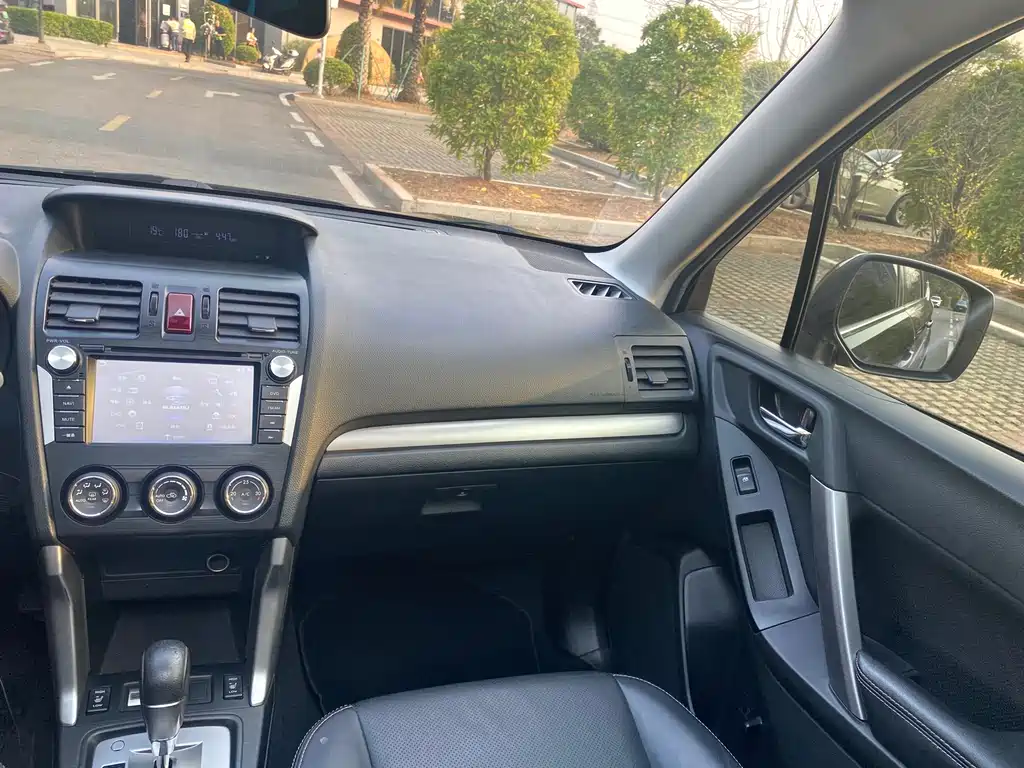 Subaru Forester — миниатюра 18