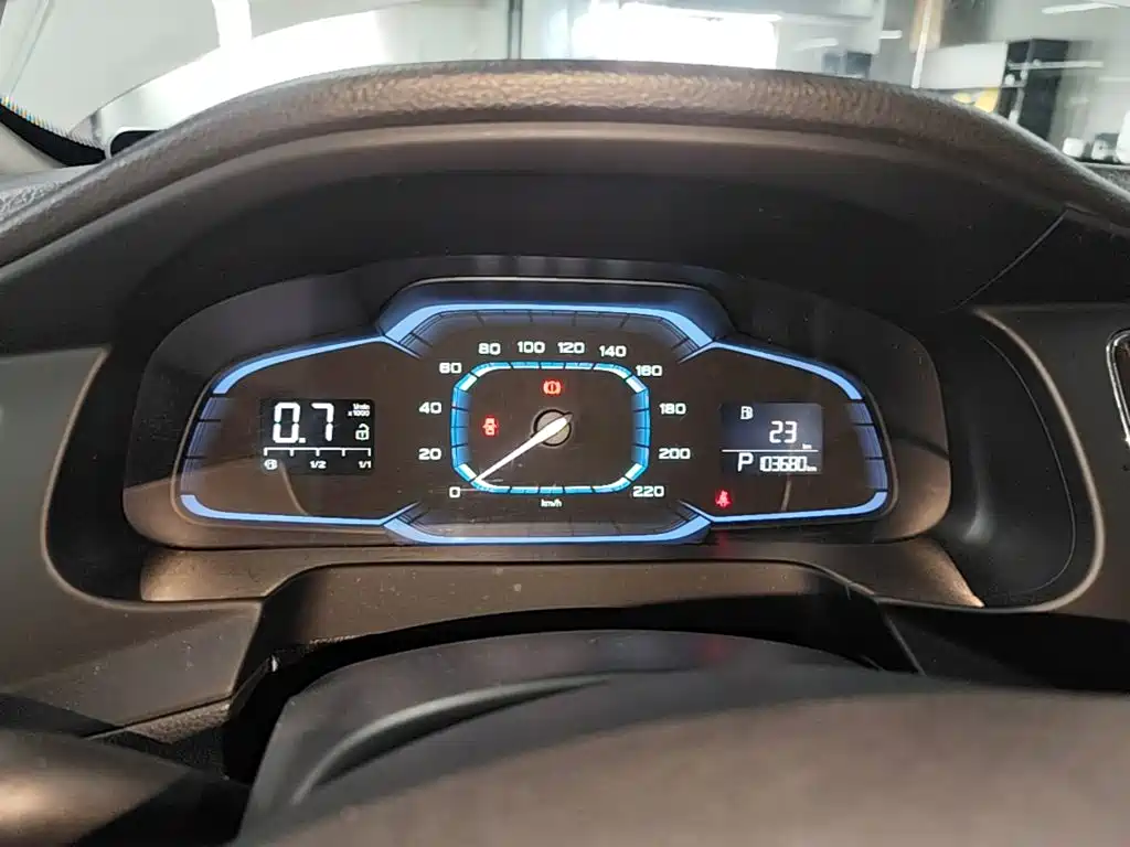 Roewe 360 — миниатюра 12