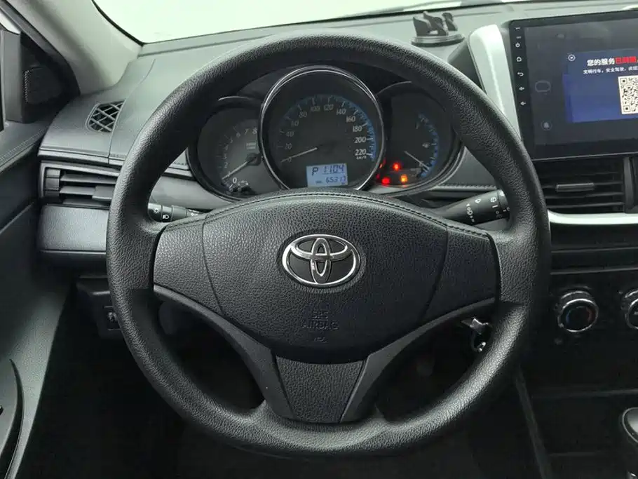 Toyota Yaris L — миниатюра 15