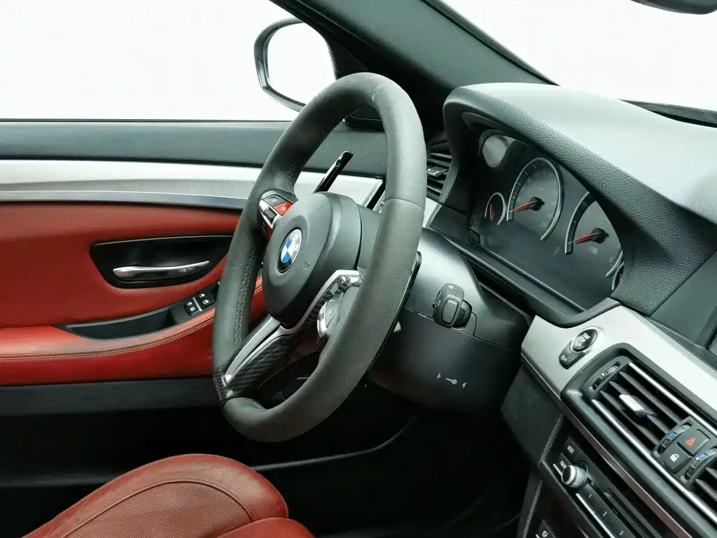 BMW M5 — миниатюра 22