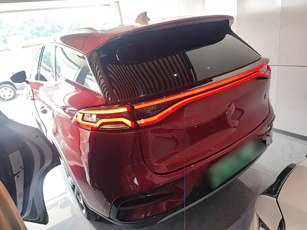 BYD Tang New Energy — миниатюра 5