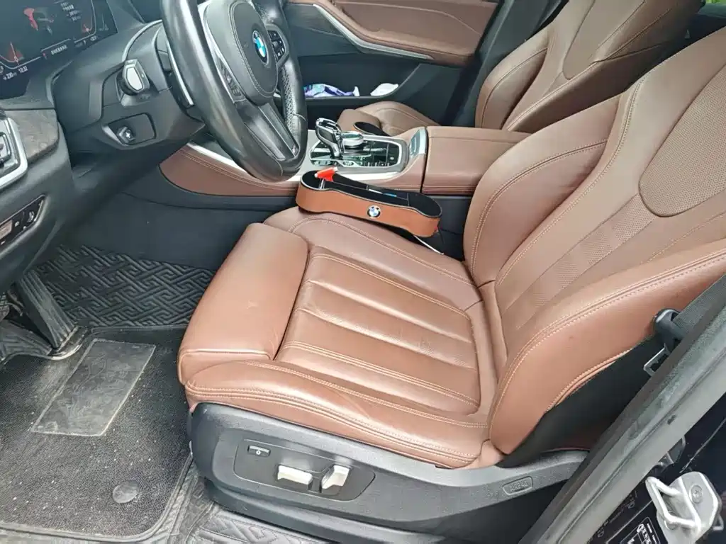 BMW X5 (Import) — миниатюра 8