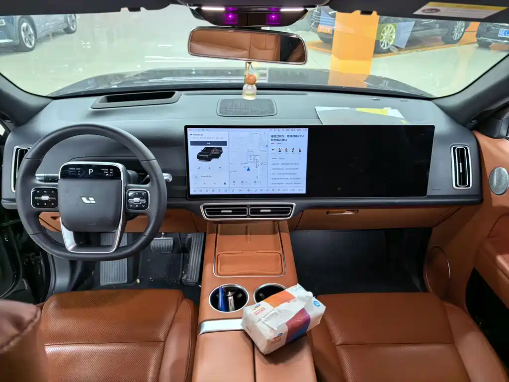 Li Auto Li L8 — миниатюра 5