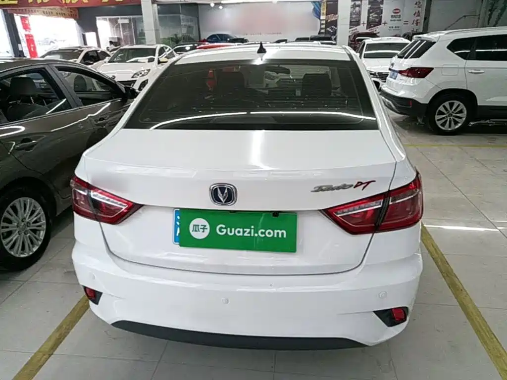 Changan Eado DT — миниатюра 6