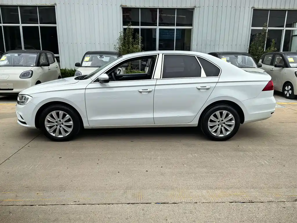 Volkswagen Bora 2021 1.5L AT Fashion Smart Connect