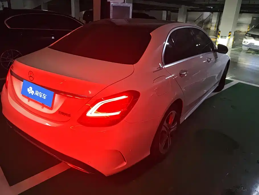 Mercedes-Benz C-Class — миниатюра 3