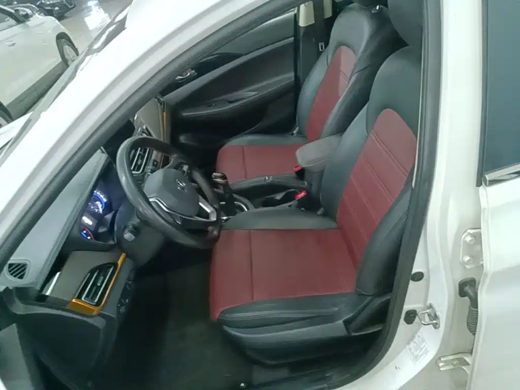 Changan Eado DT — миниатюра 15