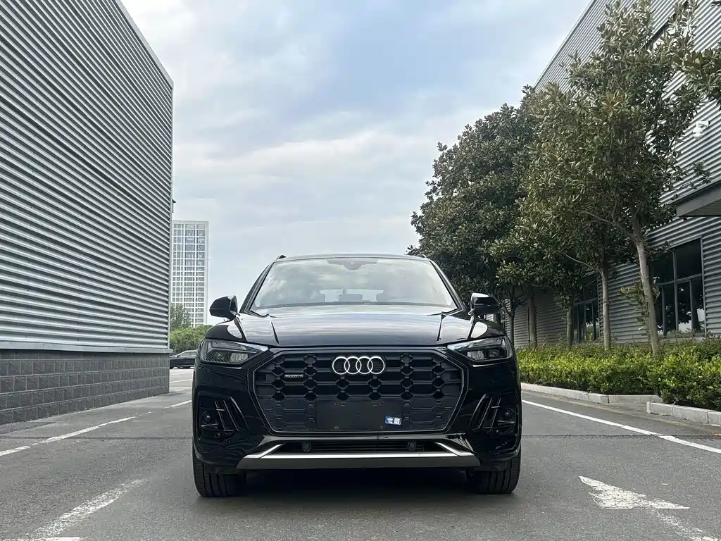 Audi Q5L — миниатюра 10