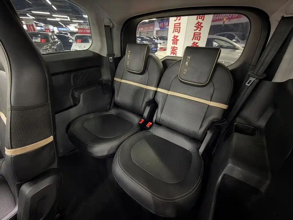 Baojun KiWi EV — миниатюра 18