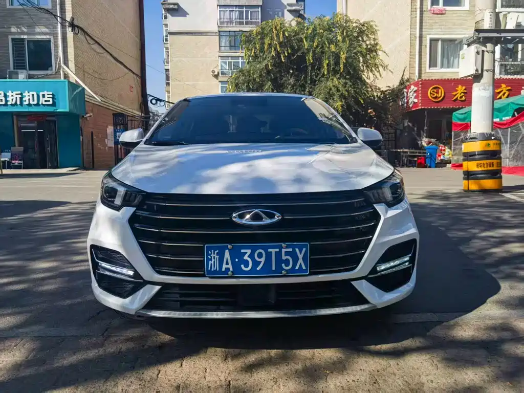 Chery Arrizo 5 PLUS — миниатюра 2
