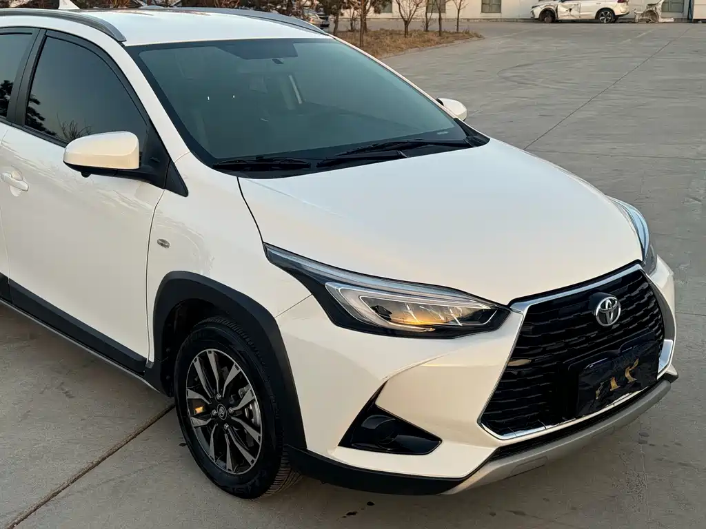 TOYOTA YARIS L ZHIXUAN