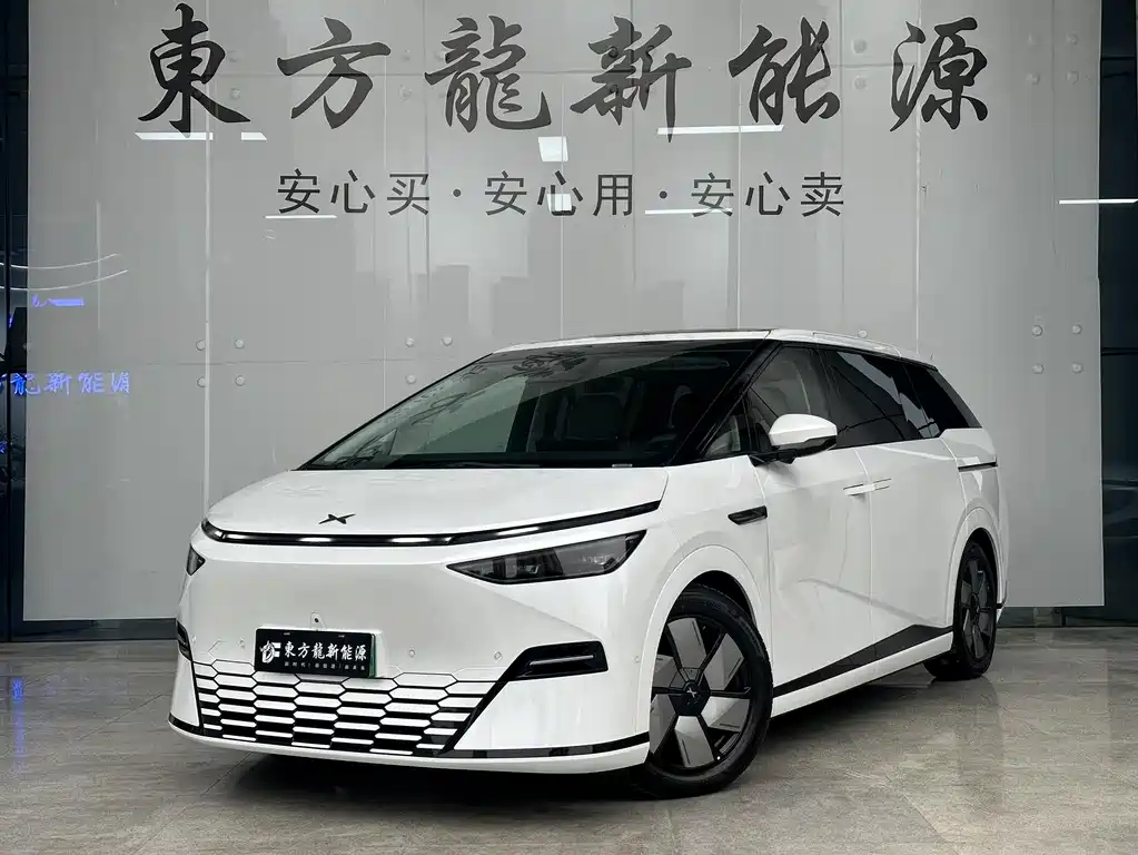 XPeng X9 2024