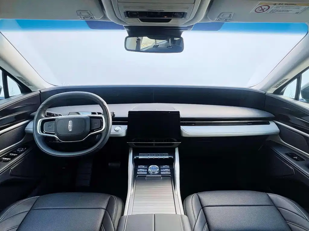 Lincoln Nautilus 2023 2.0T