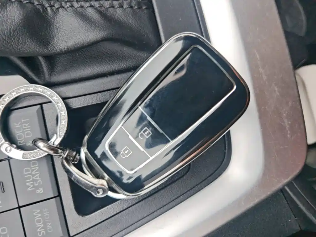 Toyota Wildlander 2023 2.0L CVT Luxury PLUS