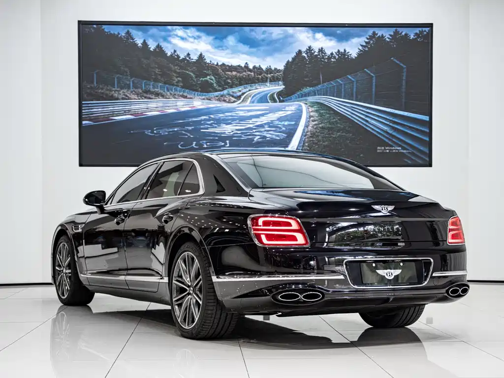 Bentley Flying Spur — миниатюра 6