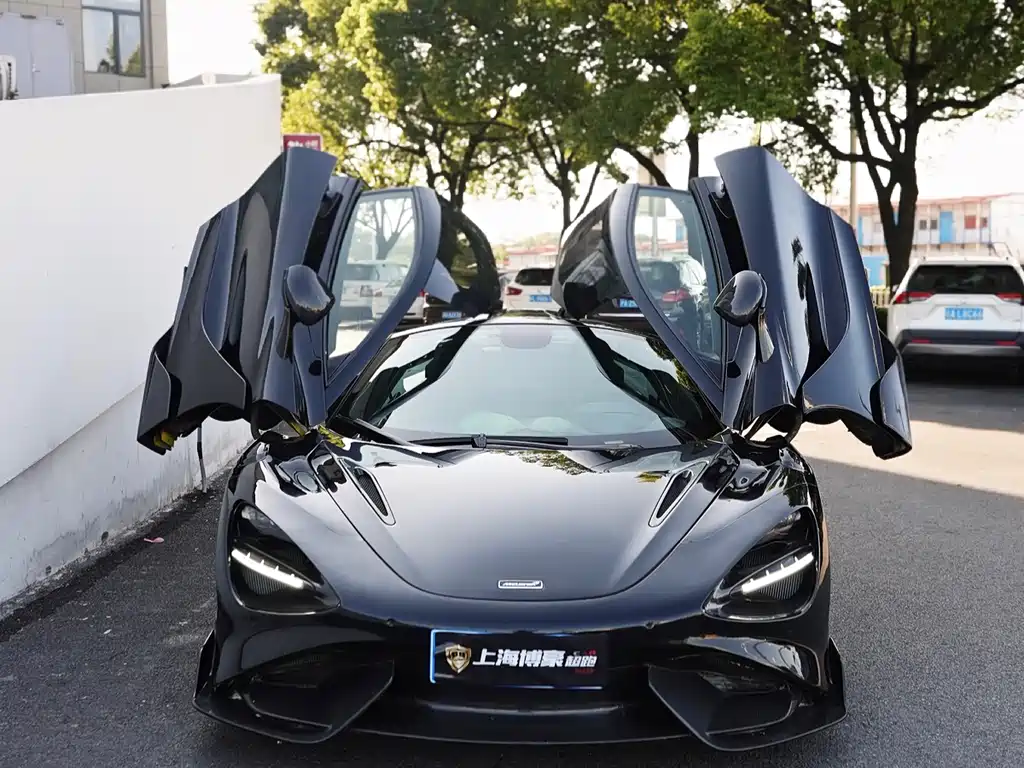 MCLAREN  720S