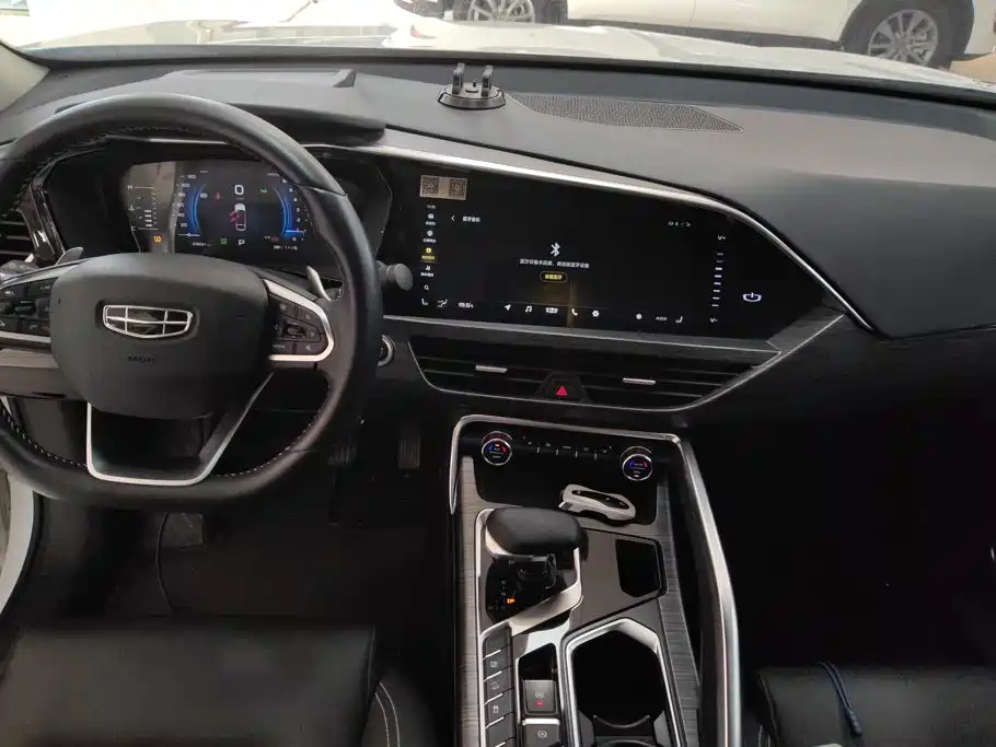 Geely Xingyue — миниатюра 12