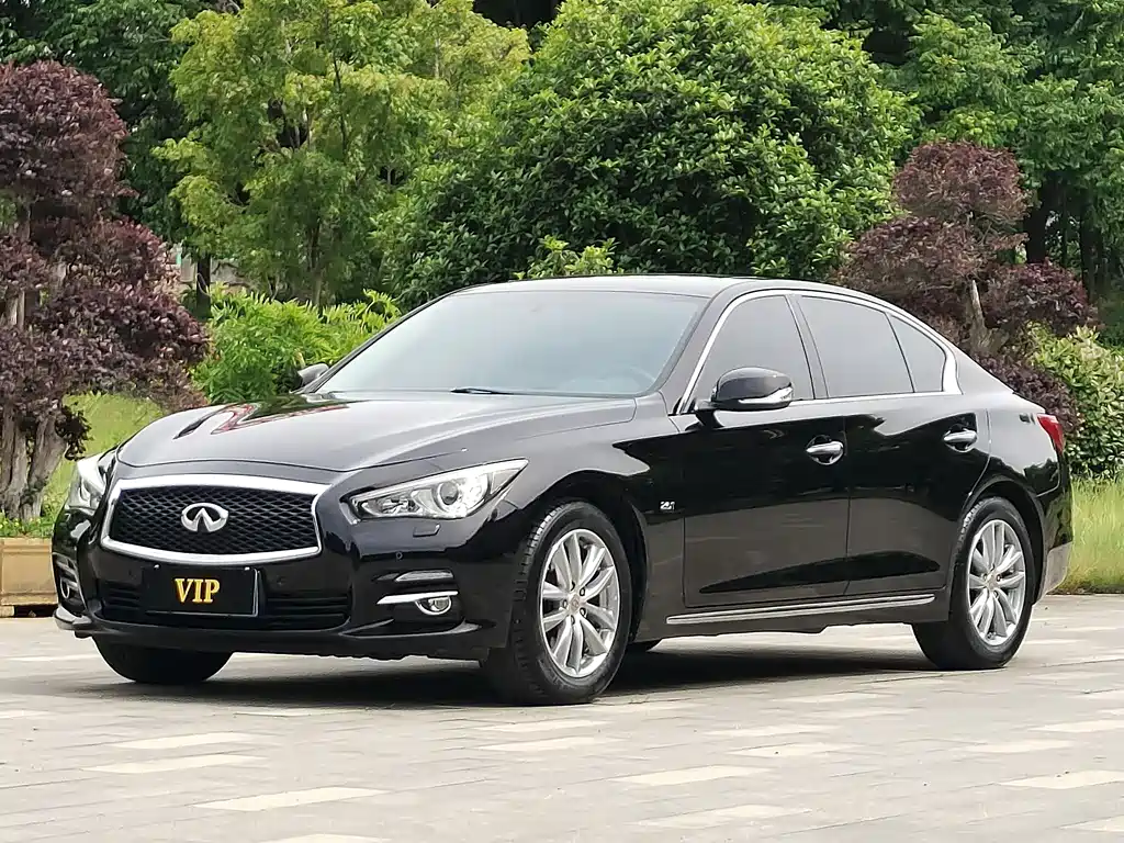 Infiniti Q50L 2017