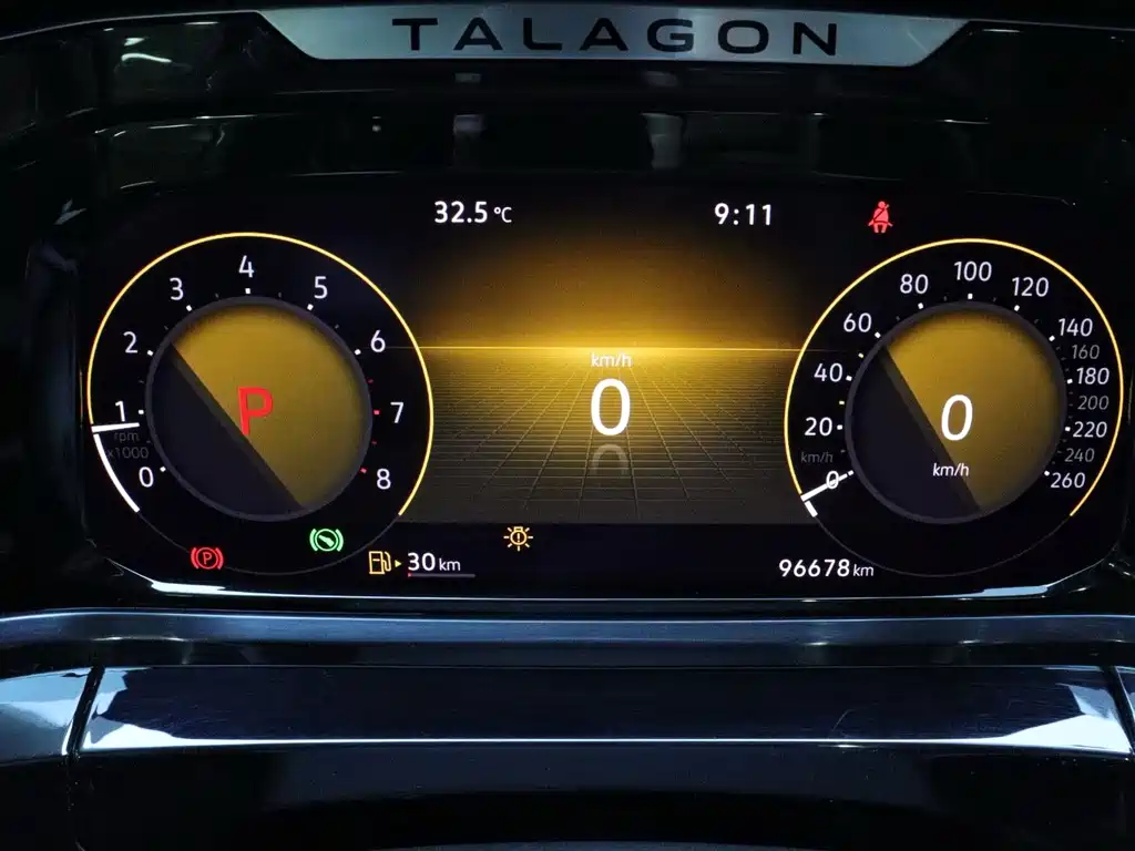 Volkswagen Talagon 330TSI 2WD Luxury Best Edition, фото 15