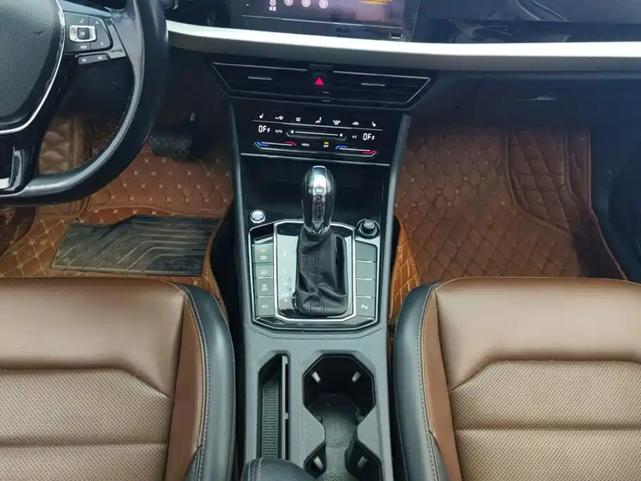 Volkswagen Lavida — миниатюра 16