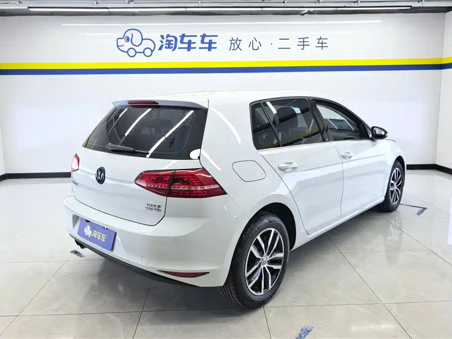 Volkswagen Golf 2016 1.4TSI 25